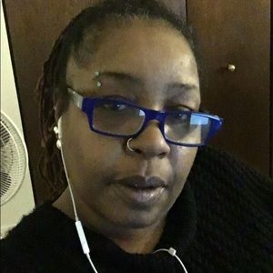 Meet your Posher, Tracey